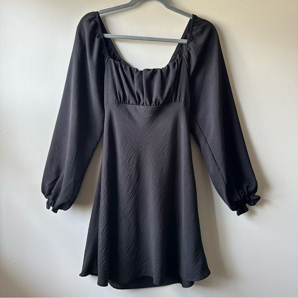 Originality Black Long Sleeve Tie Back Mini Dress Size Medium Witchy Whimsygoth